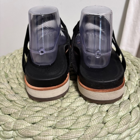 Merrell Juno Black Leather Toe Loop Slip On Wrap Sandals - Picture 6 of 9